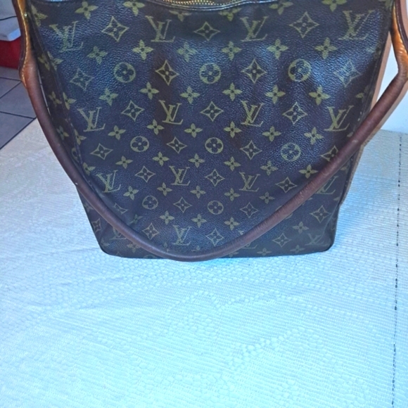Louis Vuitton Vintage Monogram Tote Handbag with Loop Handle - Picture 9 of 15